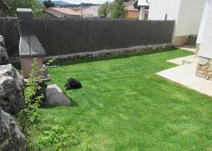 컨트리하우스 El Huerto De Pipo *